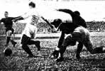 Fotografia del Partido Real Madrid C.F. 11 - F.C. Barcelona 1 de 13 de Junio de 1943-05