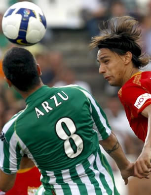 Foto de Betis y Sevilla empatan a cero en el primer derbi de la temporada