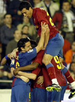 Foto de El Barcelona empata 2-2 con el Valencia en Mestalla, en un partido muy intenso