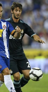 Foto de El Real Madrid vence al Espanyol en el estreno oficial de su campo