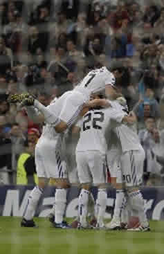 Foto de El Real Madrid vence 2-0 al Milán en Champions