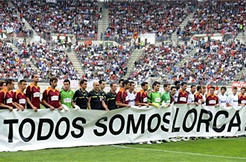 Foto de El Real Madrid empata en el amistoso por el terremoto de Lorca