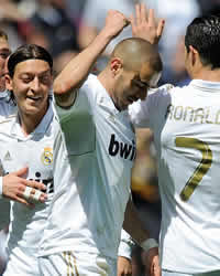 Foto de El Real Madrid golea 3-0 al Sevilla