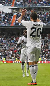 Foto de El Real Madrid vence sin problemas 2-0 al Celta de Vigo